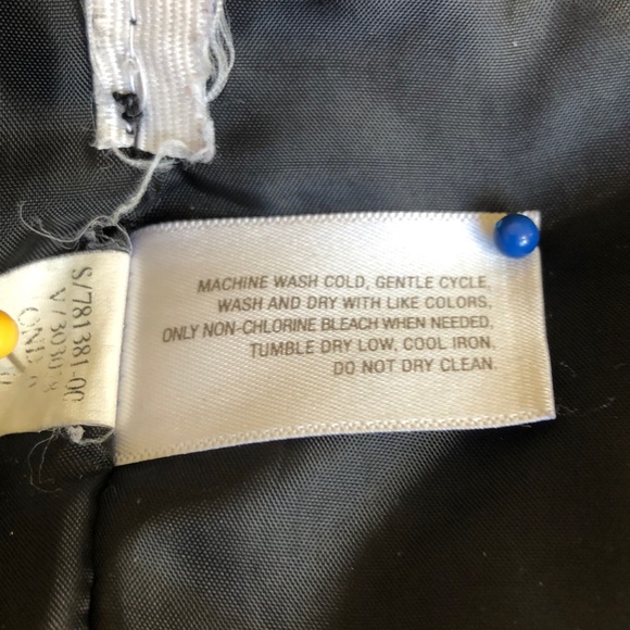 Old Navy MAN’S EXTRA LARGE JACKET. PRE-LOVED - Picture 7 of 8